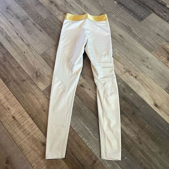 Nike Women's Pro Warm
7/8 Training Tights (Light
Cream/Gold small - Picture 3 of 11